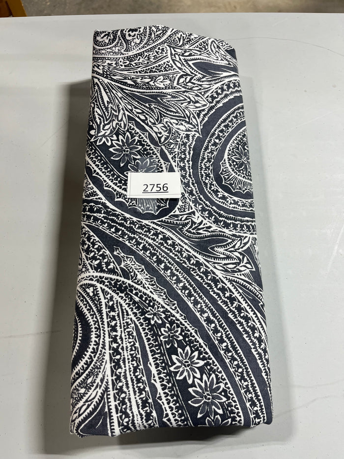 Black & White Paisley Print Table Cloth, 102"x60"