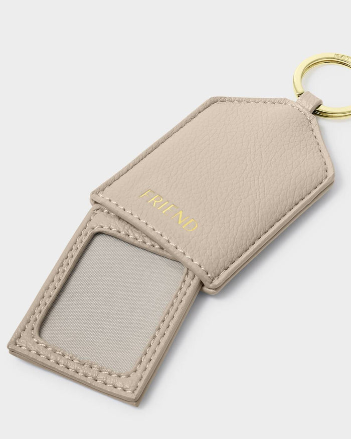 Boxed Photo Keychain 'Friend' in Oyster