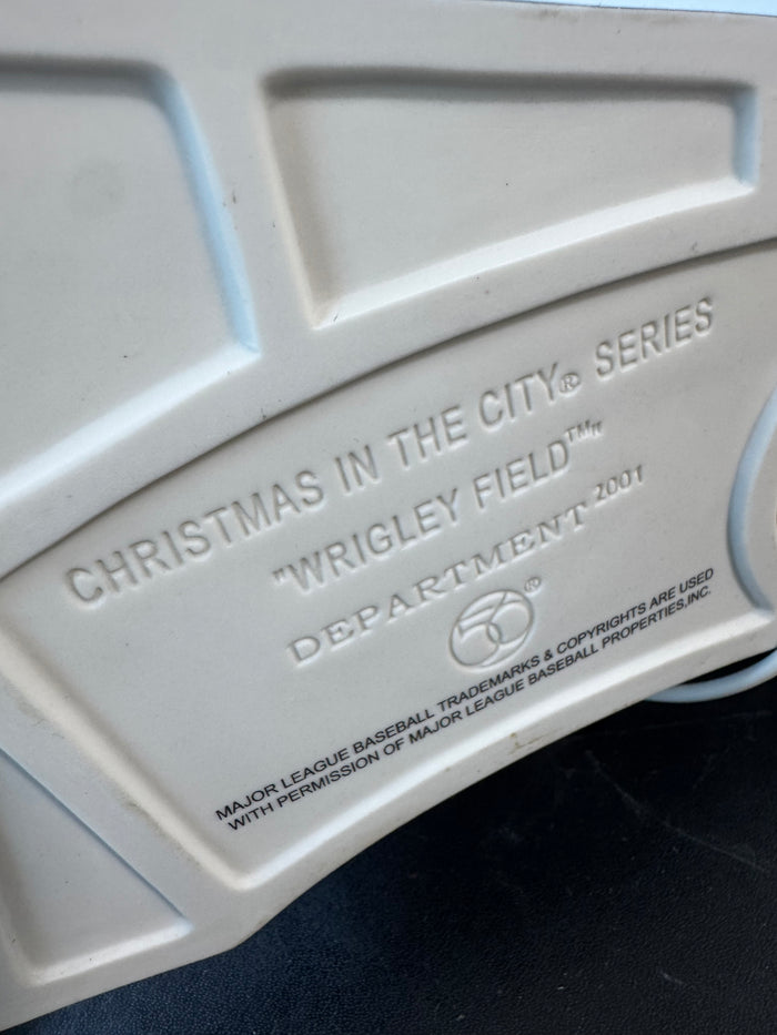 Department 56 Lighted Chicago Cubs Wrigley Field (WORKS)