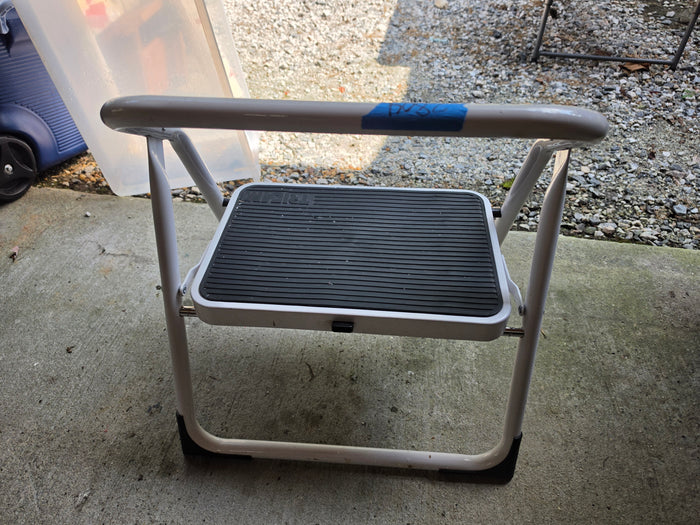 1-Step Folding Step Stool
