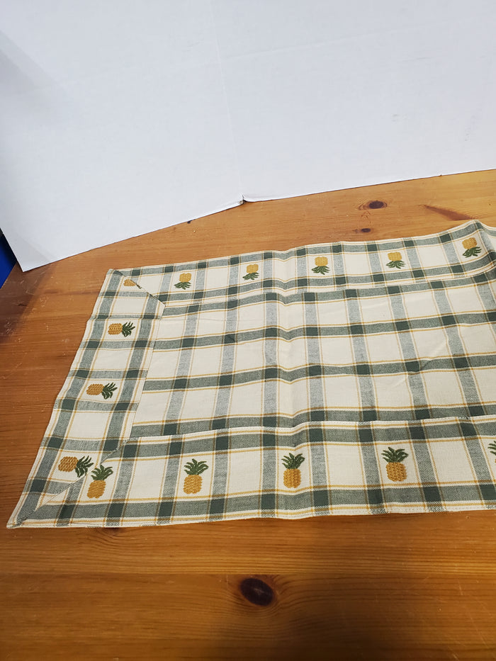 3 Piece Park Designs Pineapple Foldable Centerpiece Basket, Napkin Holder, and Tablerunner Set