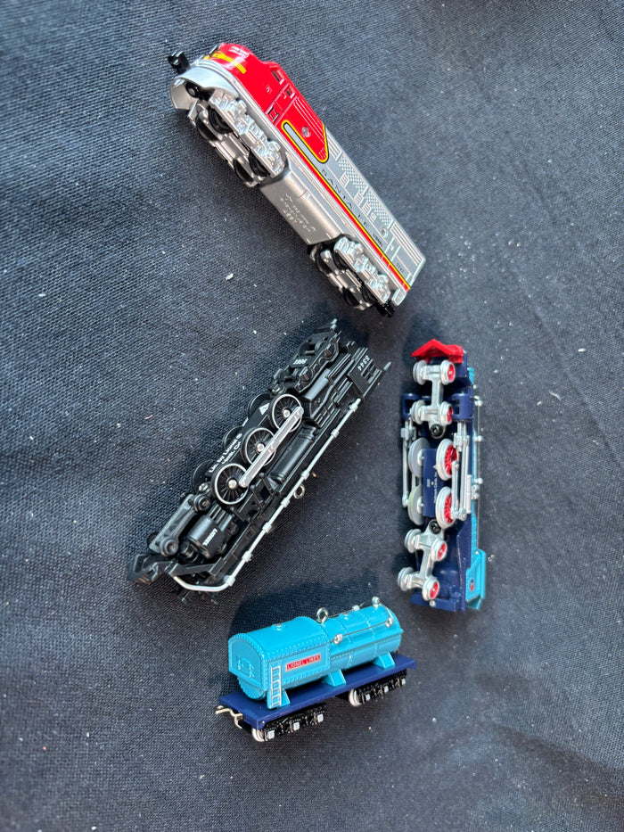 Lot Of Hallmark Train Keepsake Ornaments (B)(5)