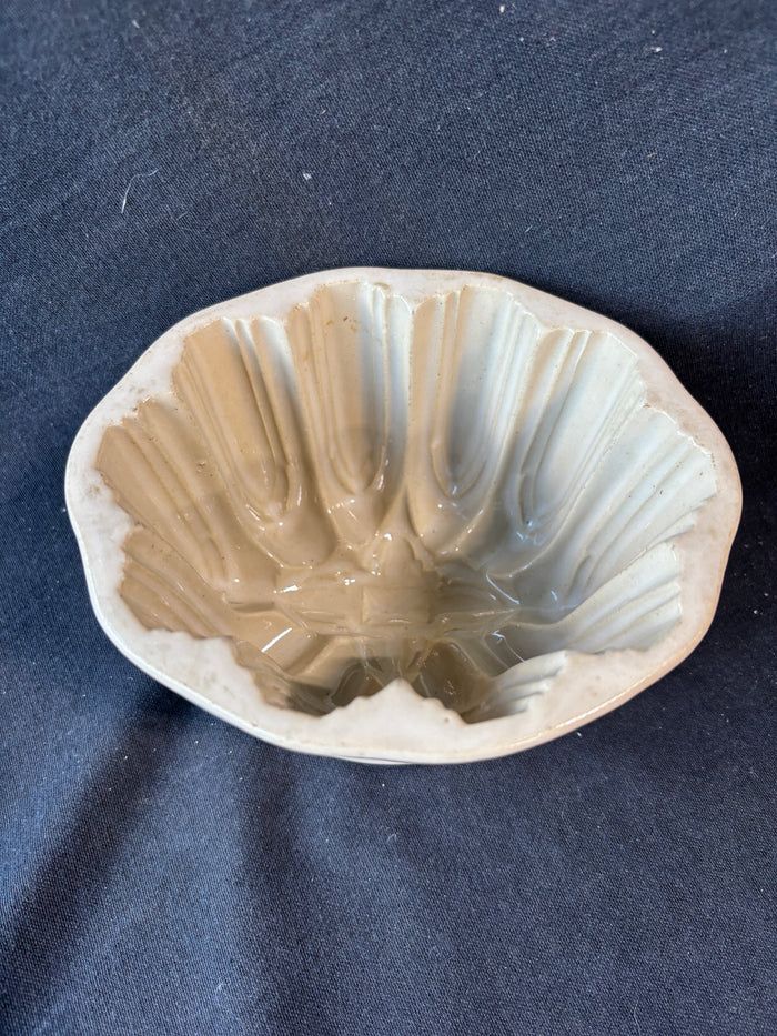 Stoneware Mold For Desserts
