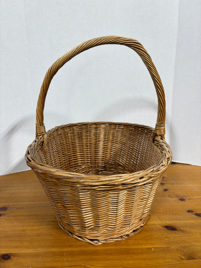 Handwoven Wicker Basket W/Handle