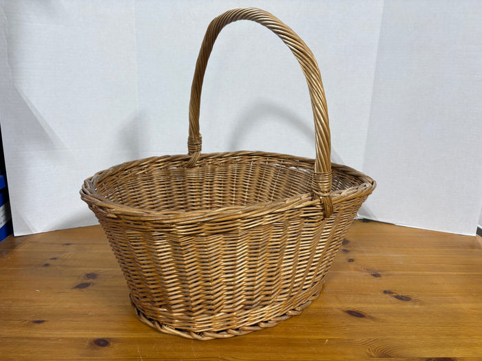 Handwoven Wicker Basket W/Handle