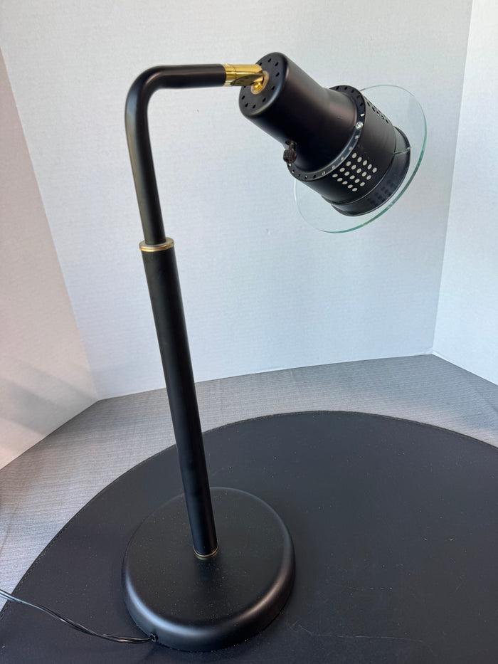 Black Metal Desk Lamp with Brass Accents (WORKS)