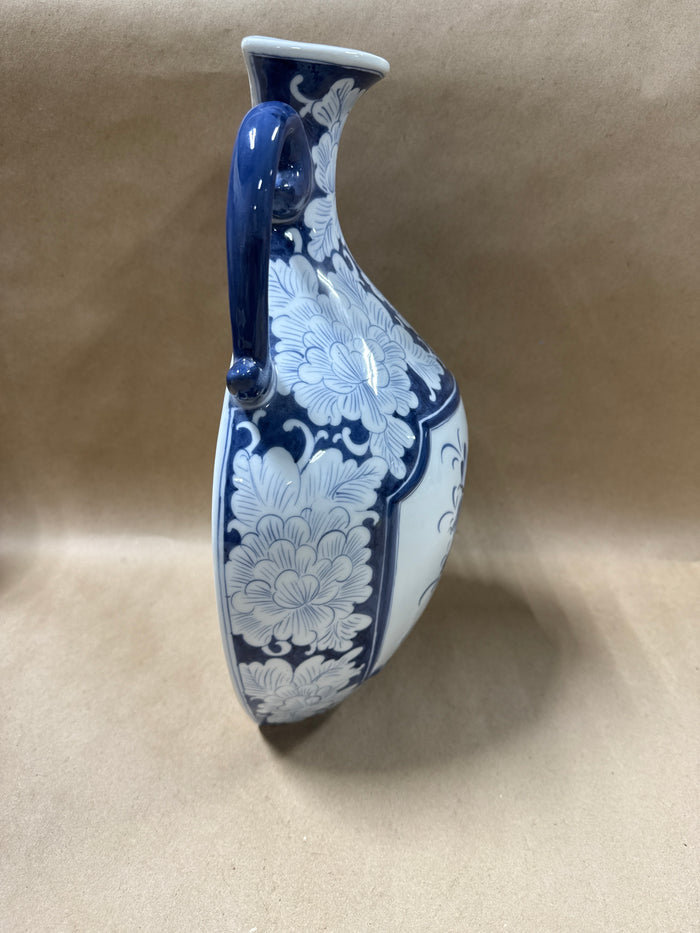 Blue And White Vase Style Wall Pocket - Maitland - Smith LTD
