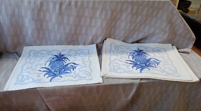 Colonial Williamsburg Blue and White Pineapple Fabric Placemats