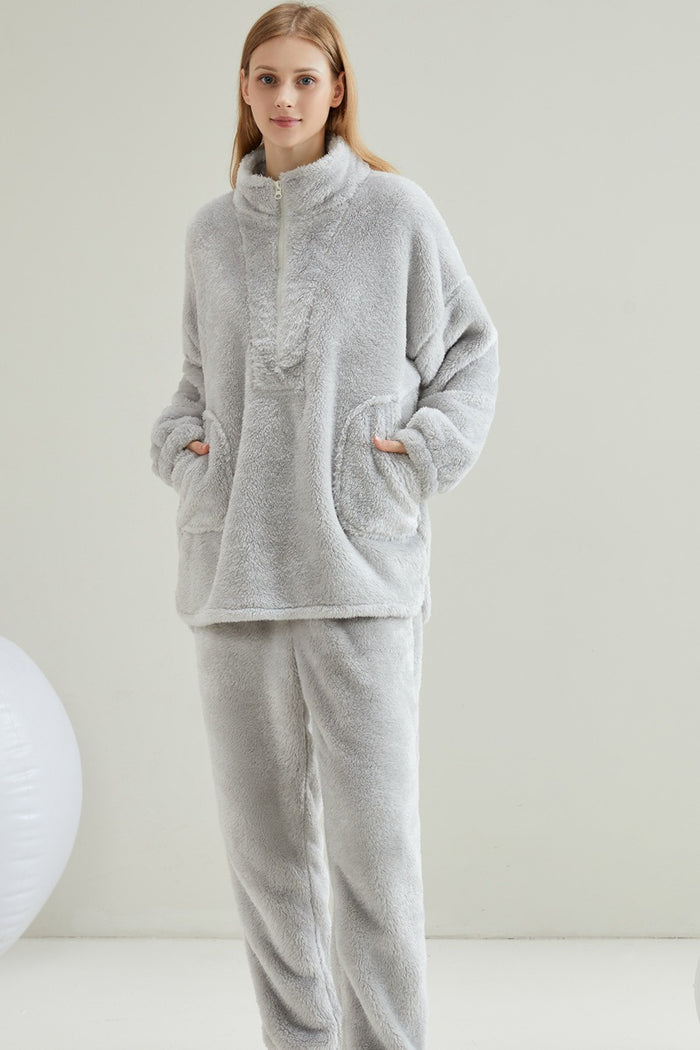 Grey women's style / M