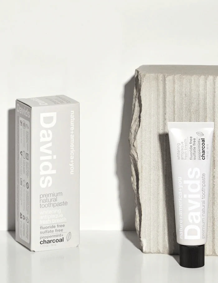Davids Travel Size Premium Toothpaste / Charcoal + Peppermint