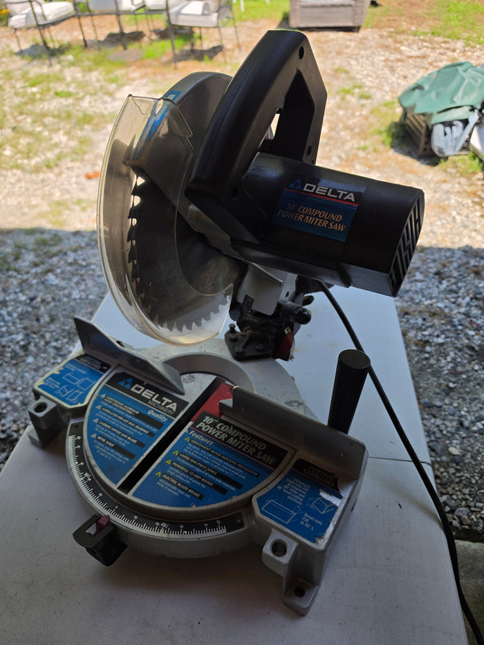 Delta 10" Compound Mitre Saw, Works