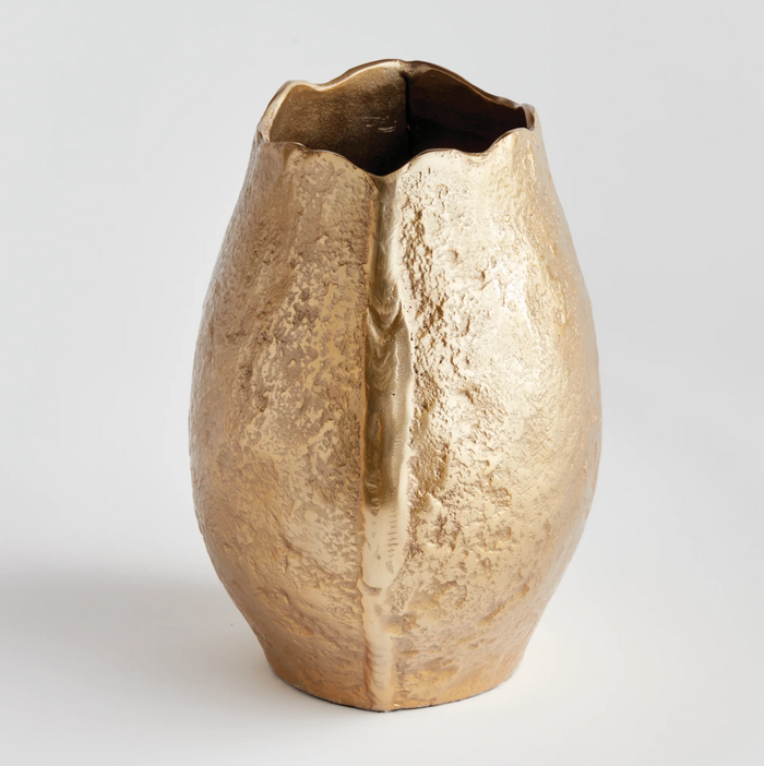 Harlin Short Vase - 13 Hub Lane   |  Aluminum Vases