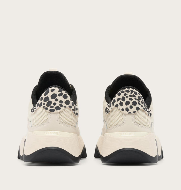 Kinetic™ Array Women's Sneaker - Chalk/Black