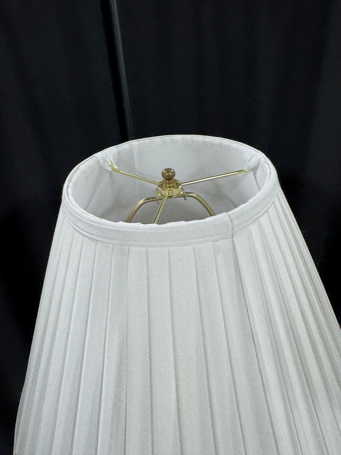 Lightweight Brass Dual Bulb Pull Switch Floor Lamp (WORKS)
