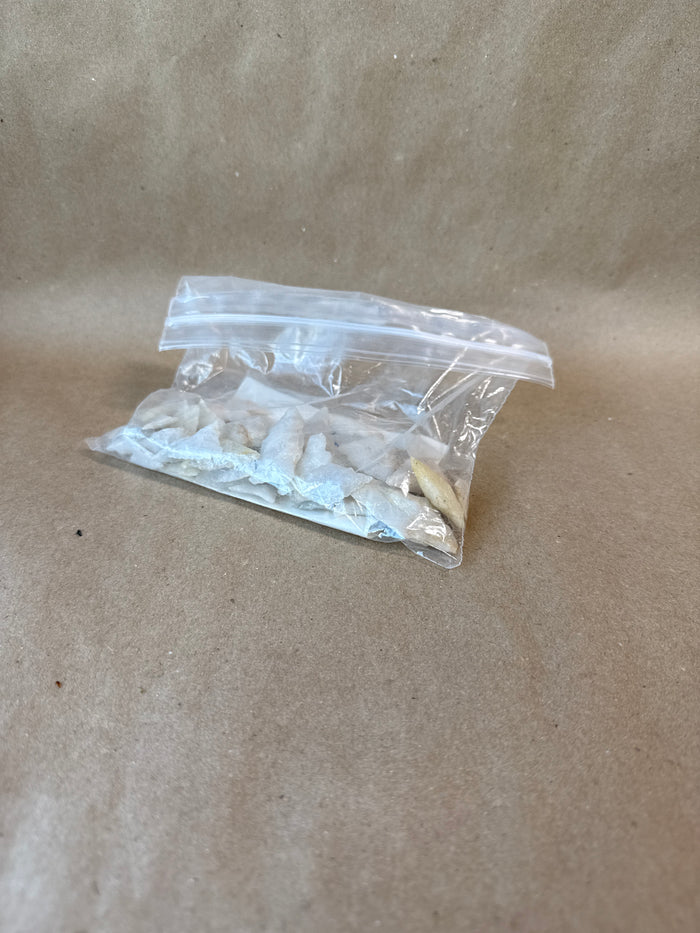 Lot Of Arrowheads (E)