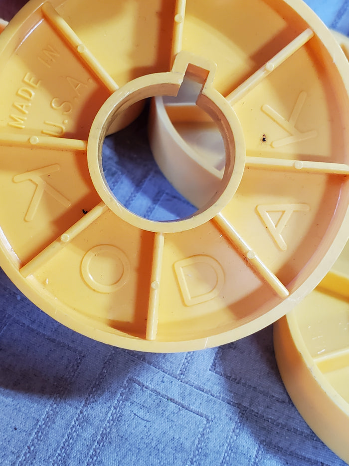 Lot of Kodak Plastic Yellow Film Reel Cores