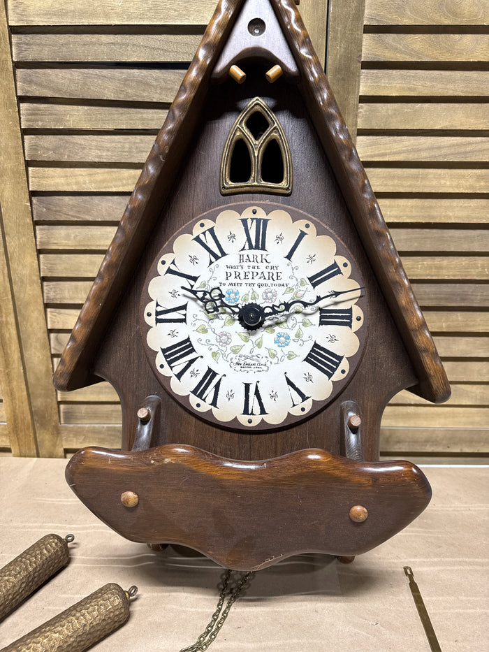 New England Cathedral Hanging Wall Clock - READ DESCRIPTION