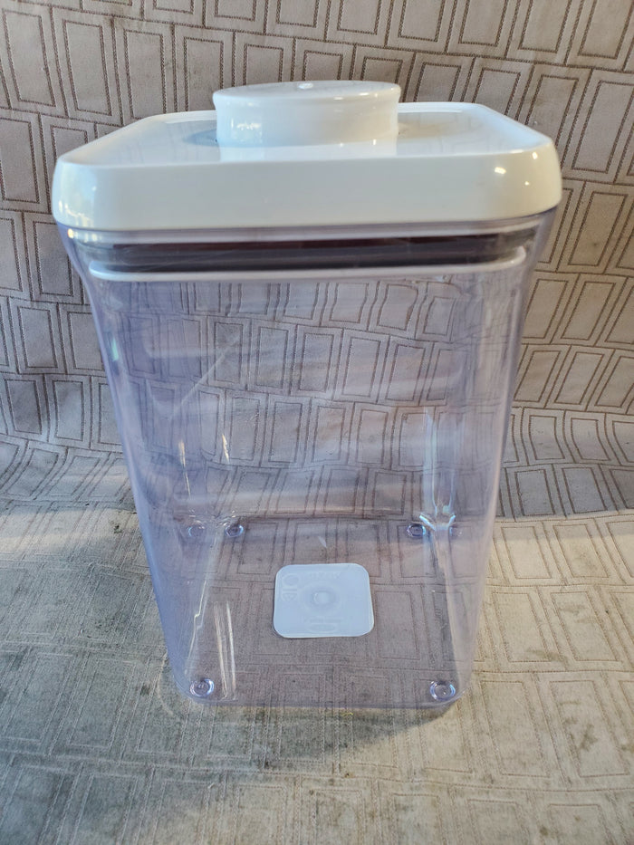 OXO Good Grips Pop Container