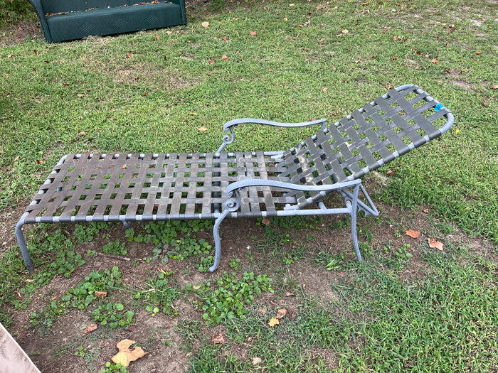 Patio Lounger with Cushion