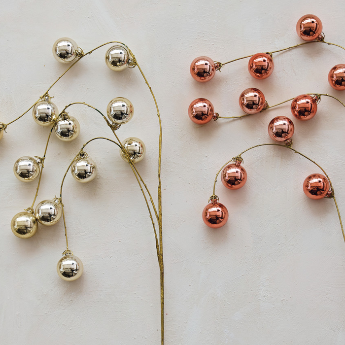 Plastic Ball Spray - 13 Hub Lane   |  Christmas Sprays