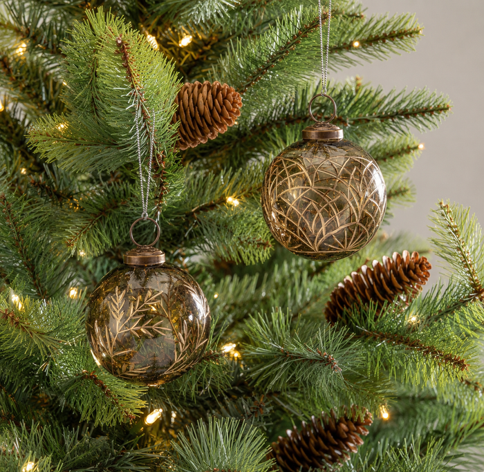 Regency Etched Ornament