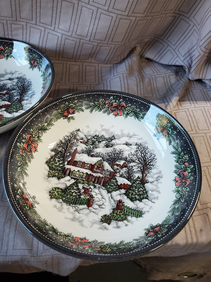 Set of 4 Royal Stafford Christmas Snowy Cabin Pasta Bowls