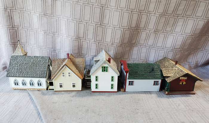 Set of 5 Hallmark 1994 Sarah Plain and Tall Collection Village Figurines