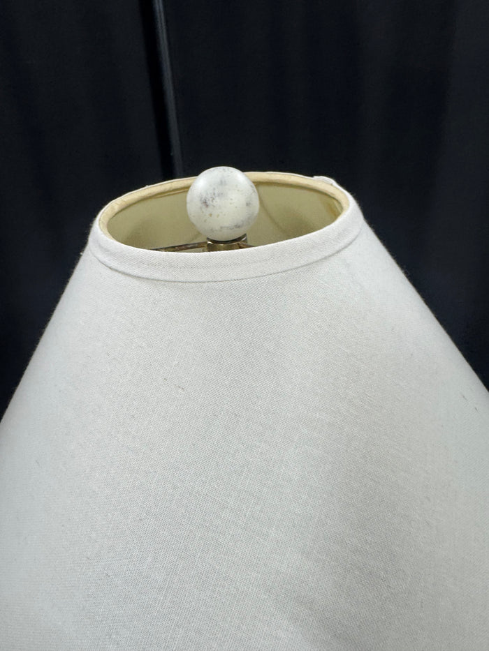 Shabby Chic Distressed Off White 3-Way Wooden Floor Lamp (WORKS)