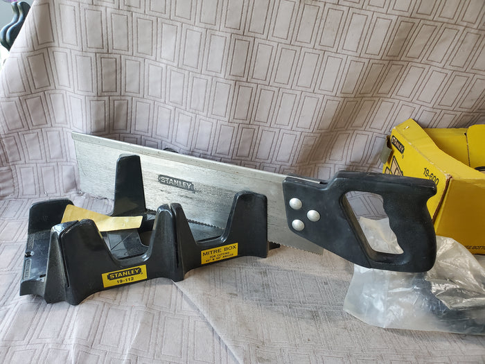 Stanley Mitre Box with Backsaw and Zipties