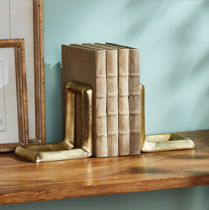 Strofi Bookend - 13 Hub Lane   |  Metal Bookends