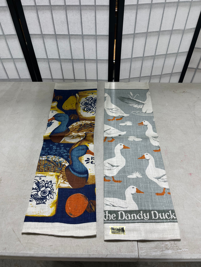 Tea Towel Lot K, 2 pc
