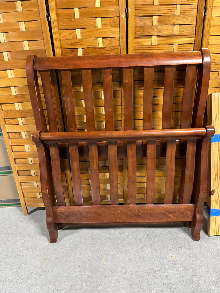 Vaughn Basset Twin Bed with Side Rails and Support Slats