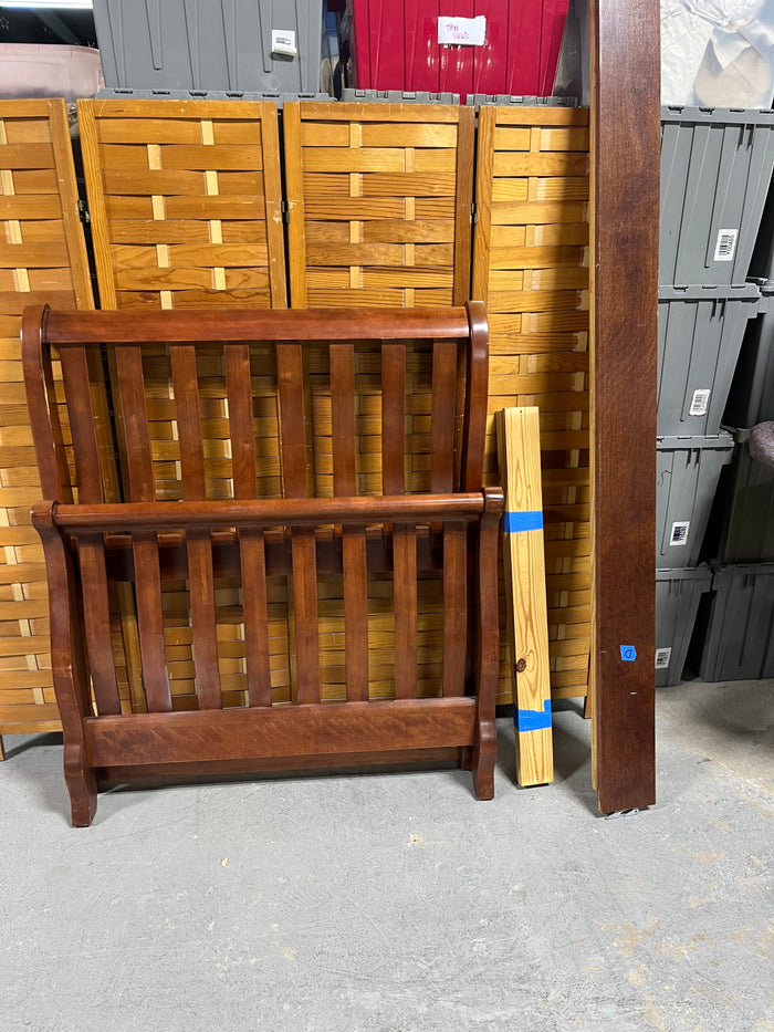 Vaughn Basset Twin Bed with Side Rails and Support Slats