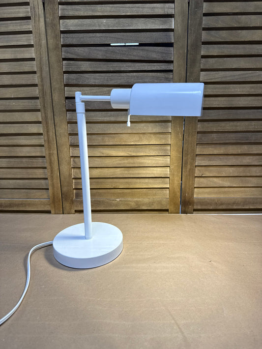 White Metal Swivel Table Lamp WORKS
