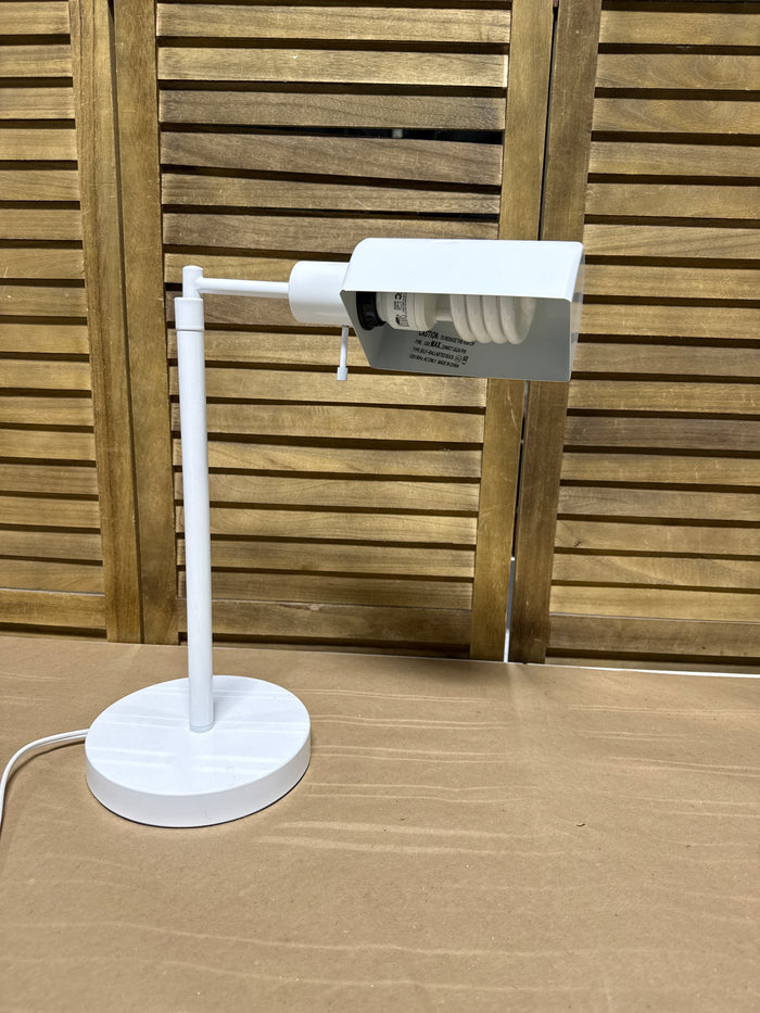 White Metal Swivel Table Lamp WORKS