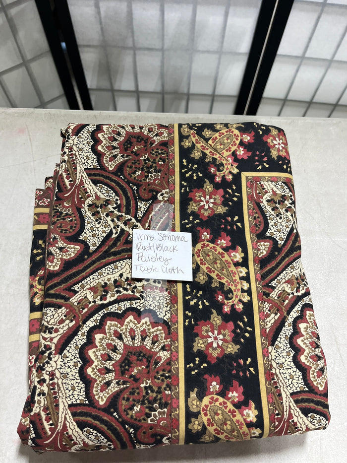 Williams Sonoma Rust/Black Paisley Table Cloth, 90"x71"