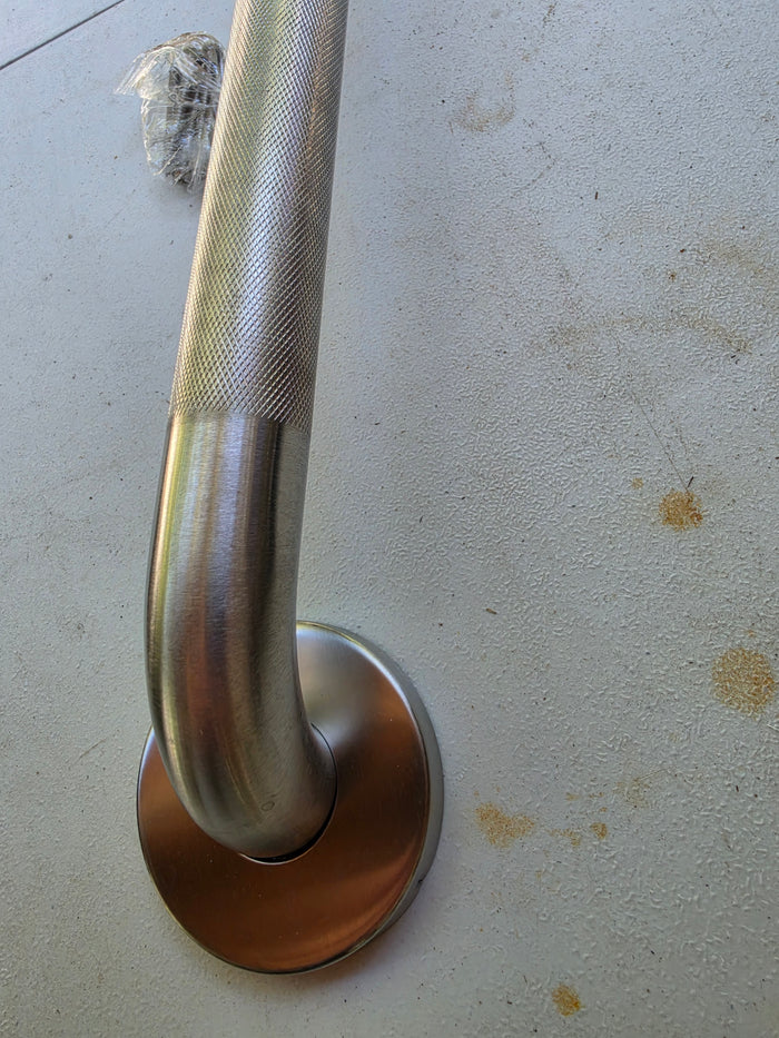 WingIts Stainless Steel Satin Knurled Grab Bar