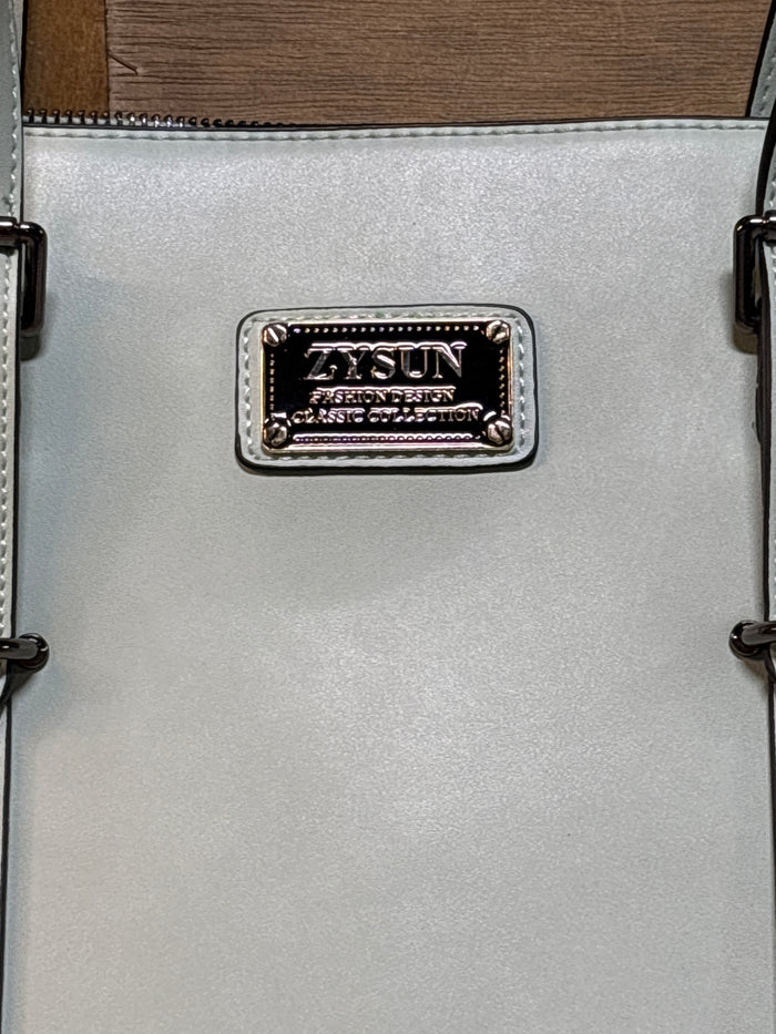 Zysun Pale Seafoam Green Laptop Bag